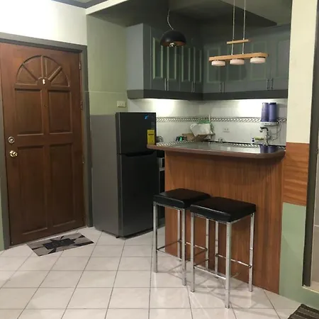 2 Separate Units, 1Br On 23Rd Flr And 3Br Penthouse On 41St Flr In Manila, Near Slec,Us Embassy, Mall And Parks With Excellent View