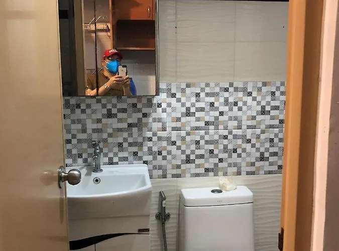 2 Separate Fully Furnished Units 1br On The 23rd Flr And 3br Penthouse On The 41st Flr, With Different Bookings And Daily Rates In Ermita, Near Slec,us Embassy, Mall And Parks