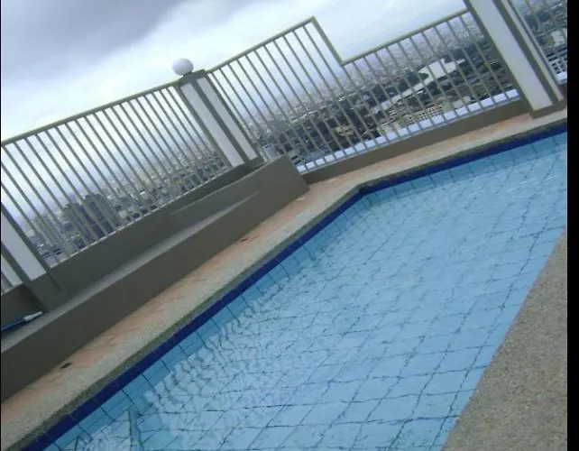 2 Separate Fully Furnished Units 1br On The 23rd Flr And 3br Penthouse On The 41st Flr, With Different Bookings And Daily Rates In Ermita, Near Slec,us Embassy, Mall And Parks Apartment