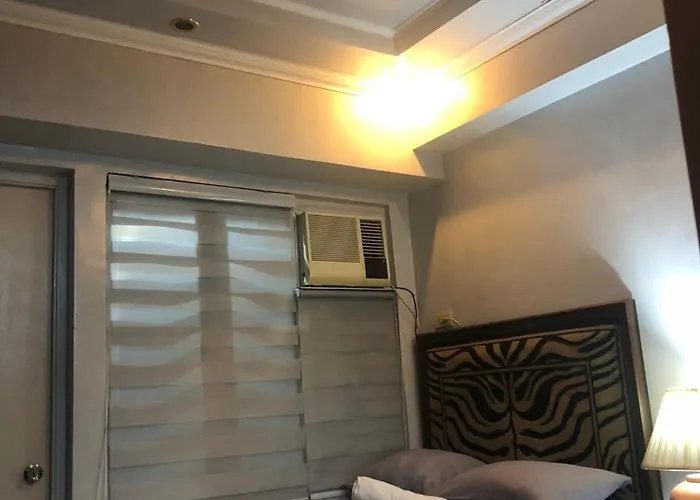 2 Separate Fully Furnished Units 1br On The 23rd Flr And 3br Penthouse On The 41st Flr, With Different Bookings And Daily Rates In Ermita, Near Slec,us Embassy, Mall And Parks Apartment *